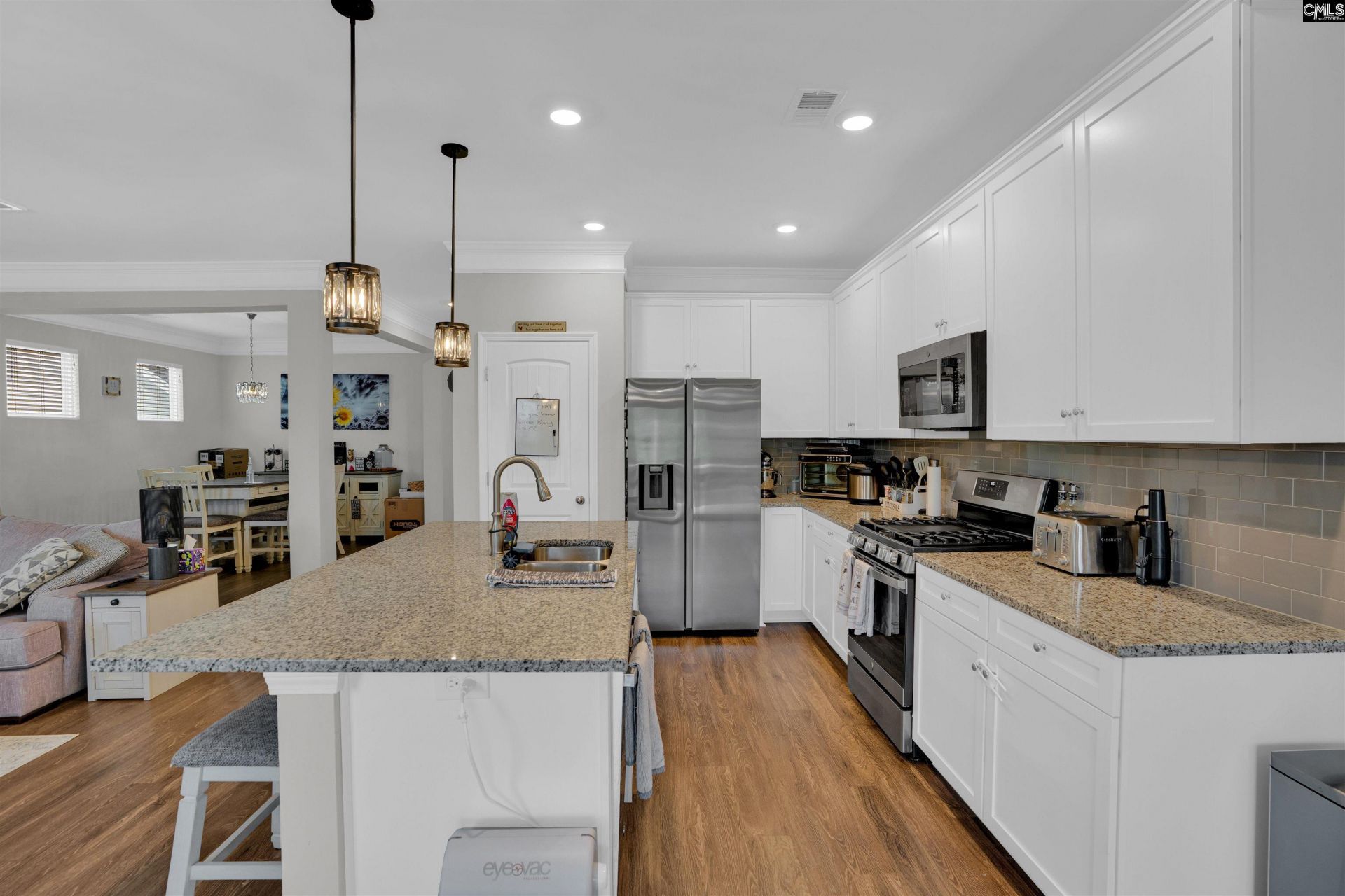 432 Thayer Street  Photo 16