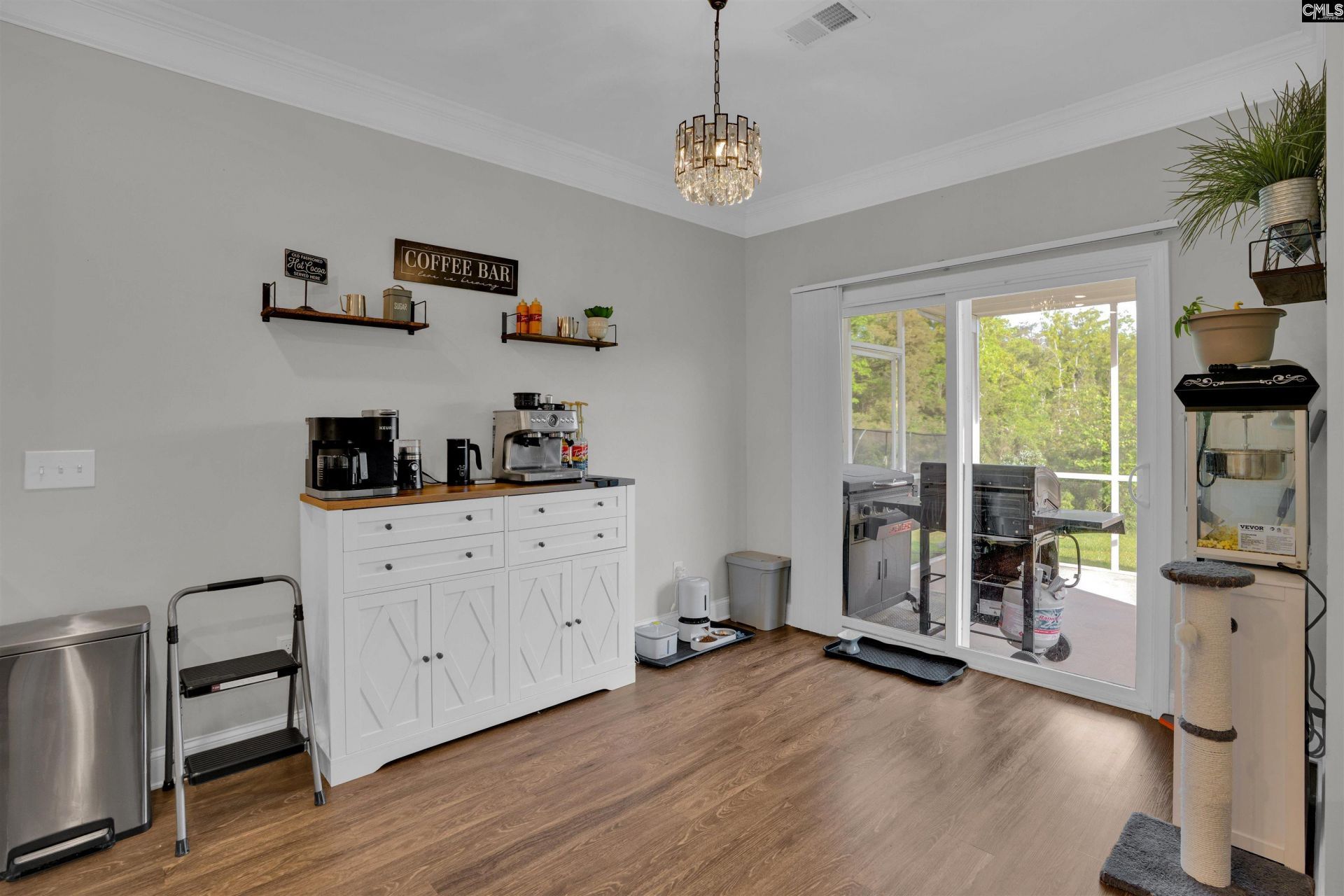 432 Thayer Street  Photo 18