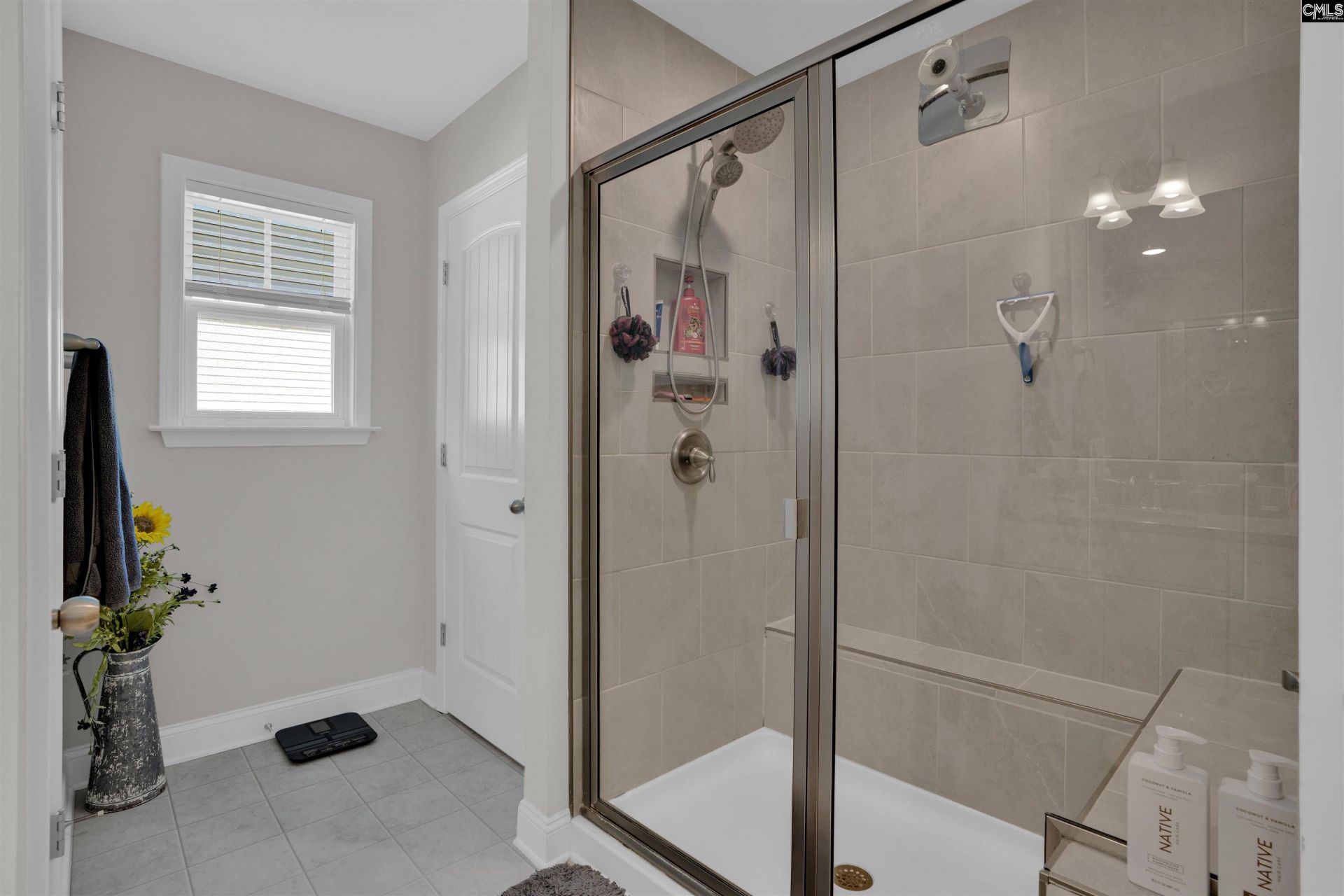 432 Thayer Street  Photo 25