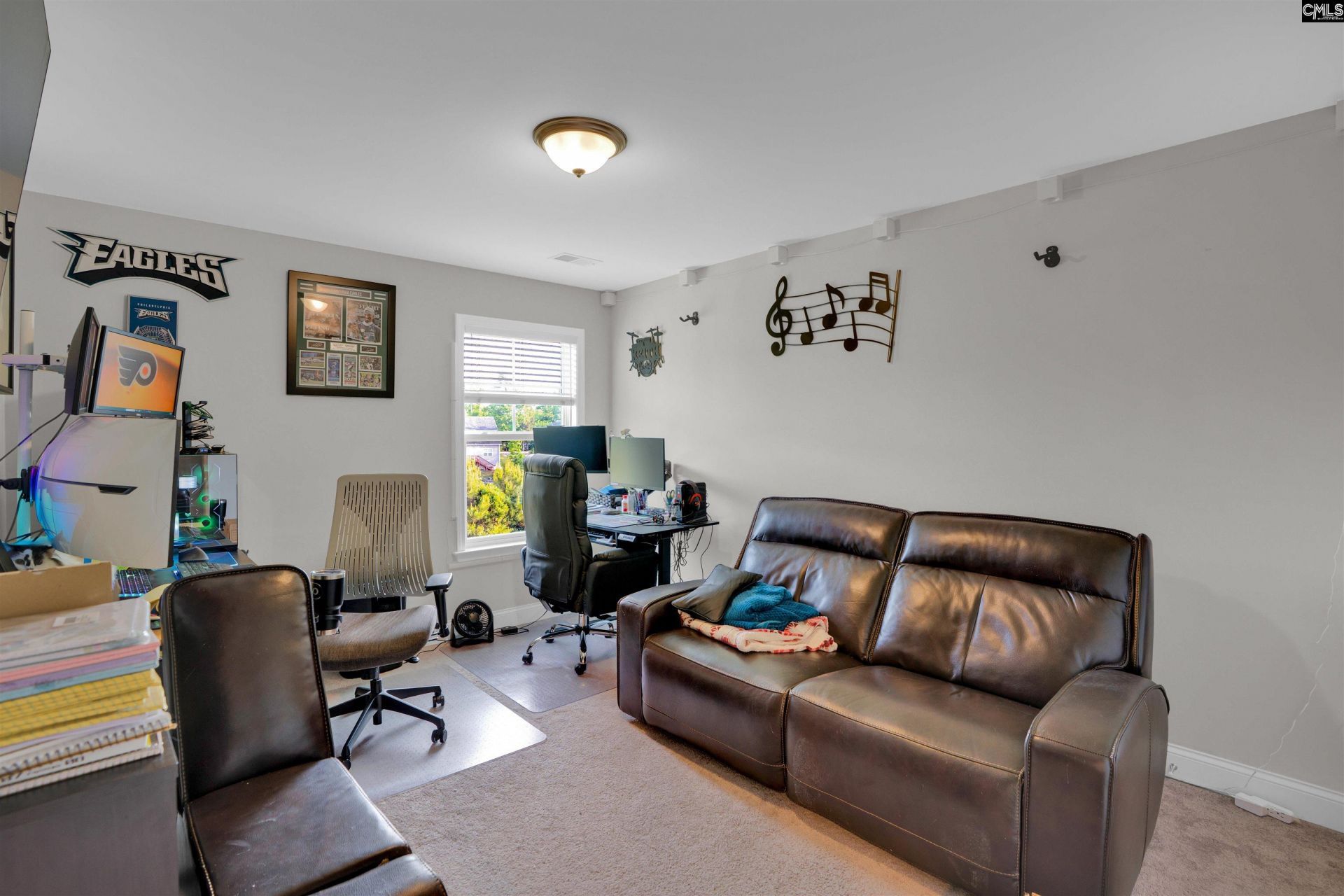 432 Thayer Street  Photo 33