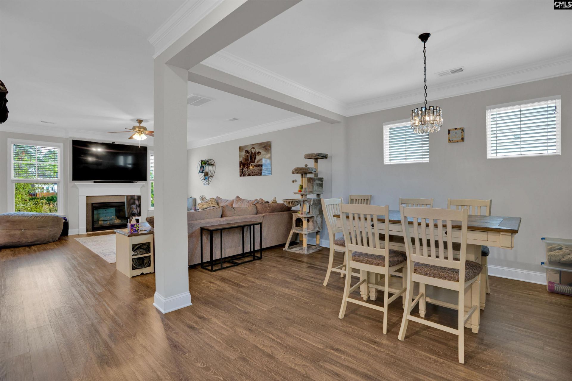 432 Thayer Street  Photo 9