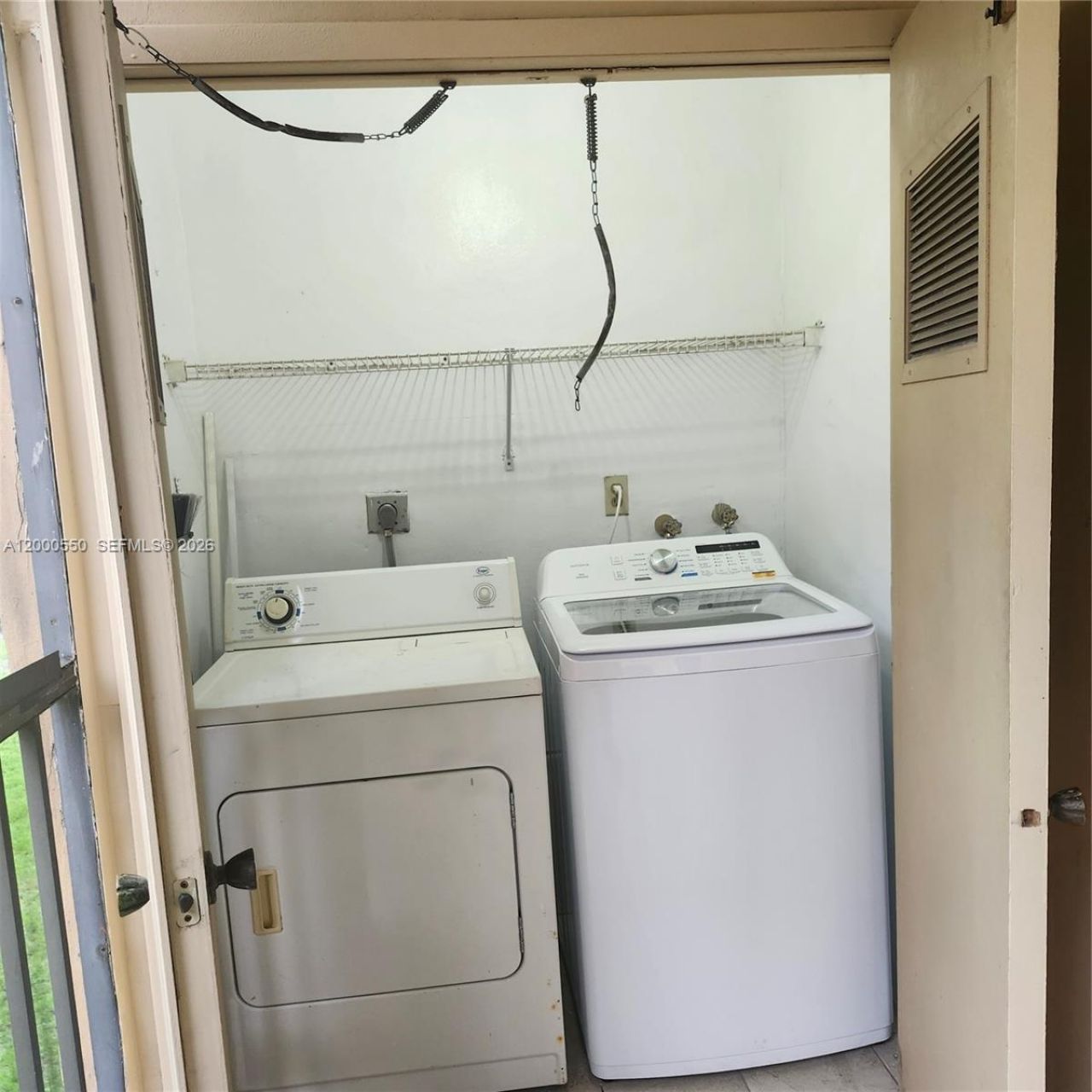 8415 SW 107th Ave, Unit 238W, Miami, FL 33173 Photo