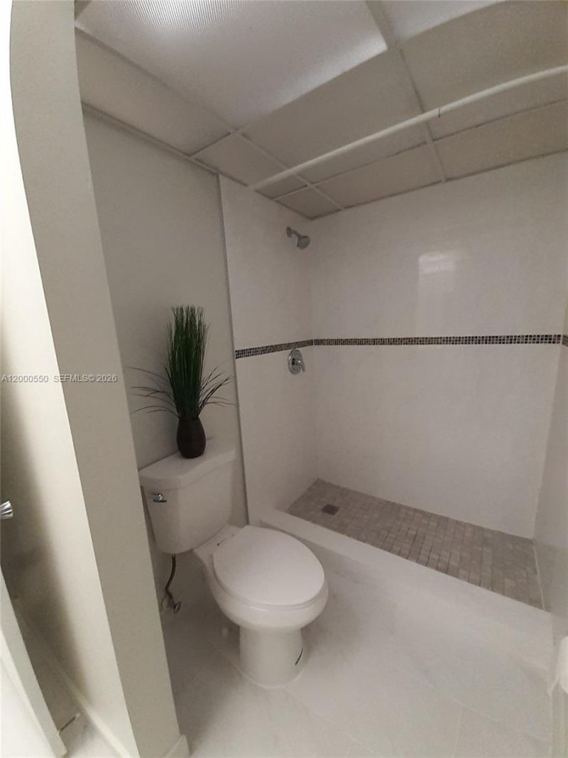 8415 SW 107th Ave, Unit 238W, Miami, FL 33173 Photo