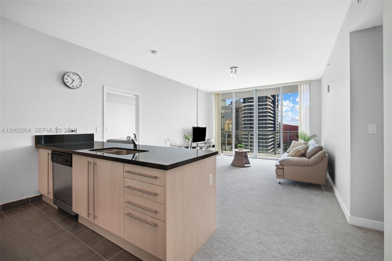 79 SW 12th St, Unit 2503-S, Miami, FL 33130 Photo