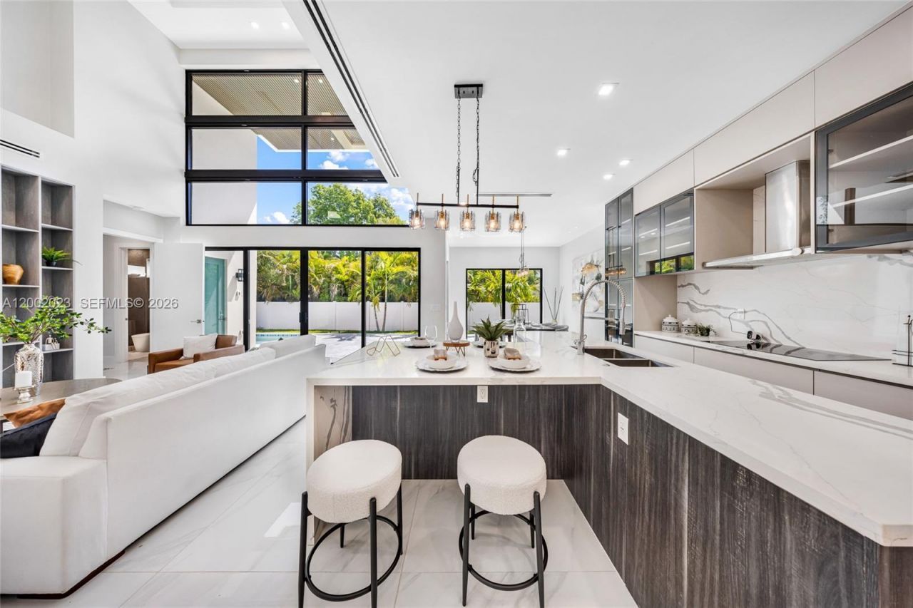 750 NE 16th Ave, Fort Lauderdale, FL 33304 Photo