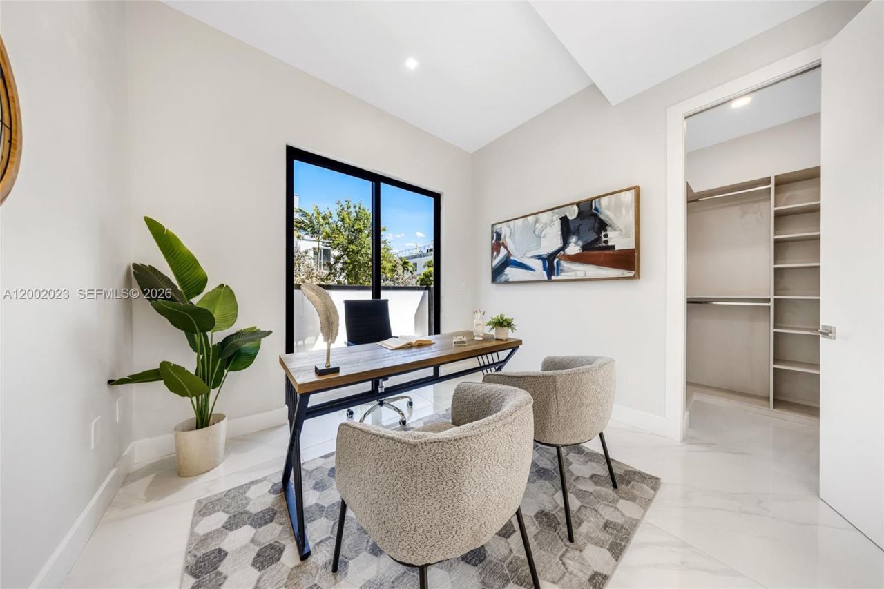 750 NE 16th Ave, Fort Lauderdale, FL 33304 Photo