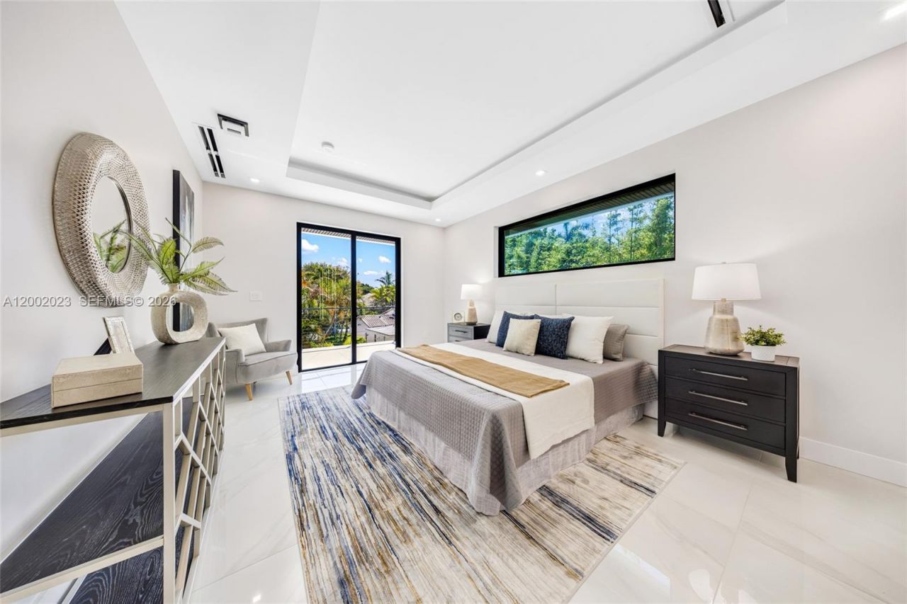 750 NE 16th Ave, Fort Lauderdale, FL 33304 Photo