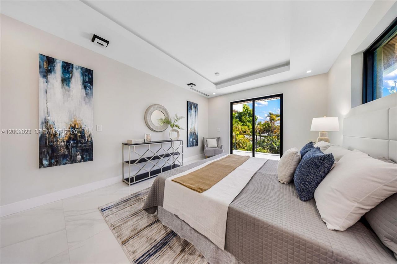 750 NE 16th Ave, Fort Lauderdale, FL 33304 Photo