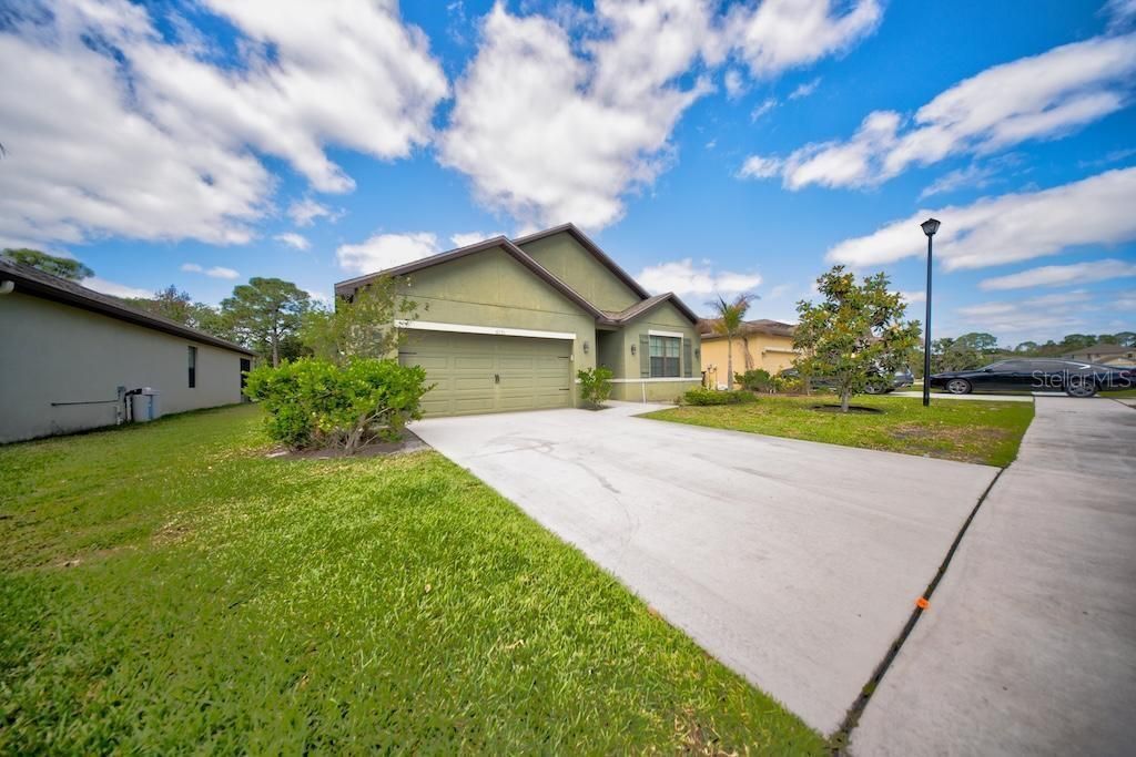 6151 Northwest Regent Street, Port Saint Lucie, FL 34983 Photo