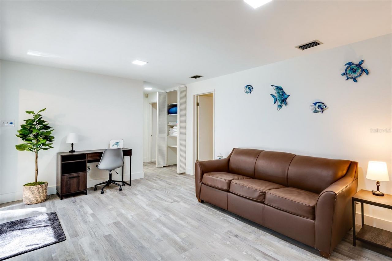 510 Anna Avenue, Clearwater, FL 33765 Photo