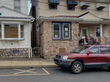 502 W GIRARD STREET, MOUNT CARMEL, PA 17851