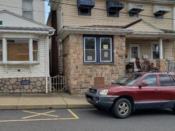 502 W GIRARD STREET , MOUNT CARMEL, PA 17851