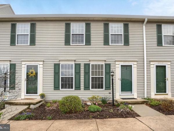 6312 DARLINGTON DRIVE, HARRISBURG, PA 17112