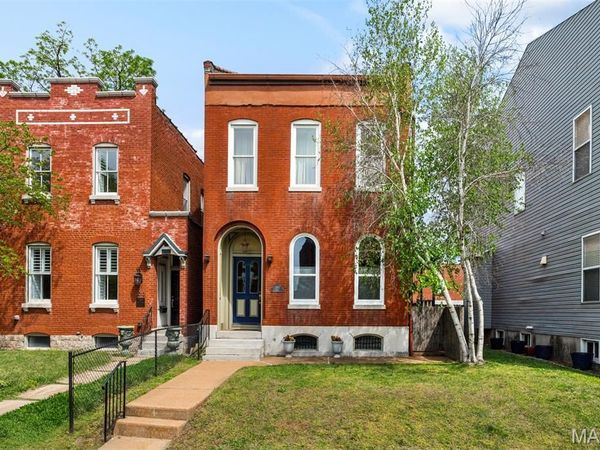 2011 Victor Street , St Louis, MO 63104