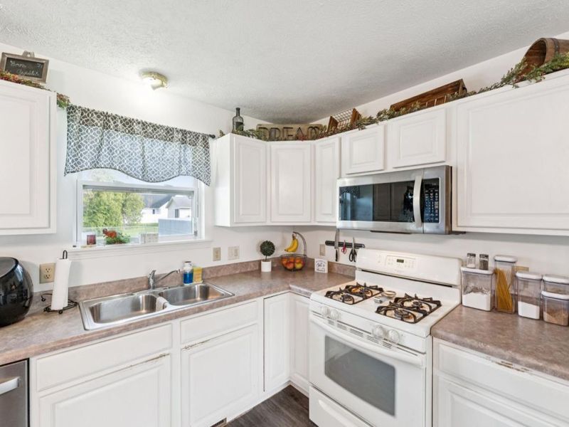 455 Mill Pond, Sandusky, OH 44870 Photo 11