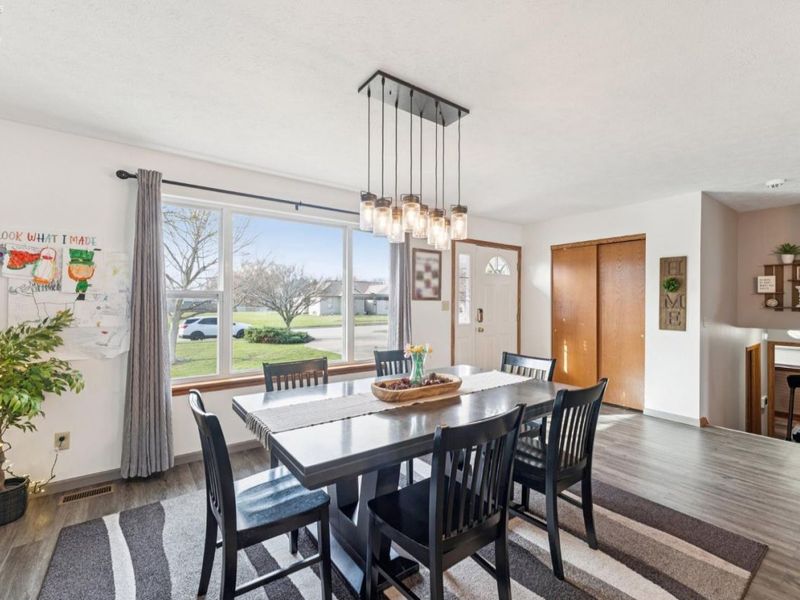 455 Mill Pond, Sandusky, OH 44870 Photo 3