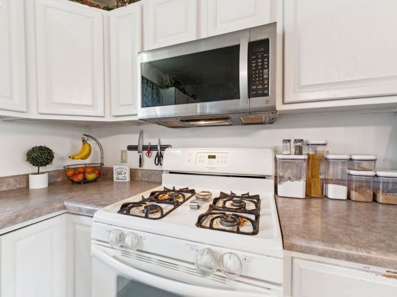 455 Mill Pond, Sandusky, OH 44870 Photo 5