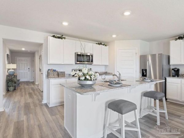 5856 Belmont Stakes Rd, Pensacola, FL 32526