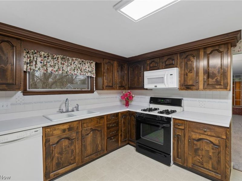 253 Maylawn Avenue, Wadsworth, OH 44281 Photo 13