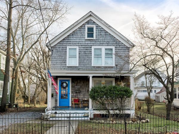 317 South Street , Greenport, NY 11944