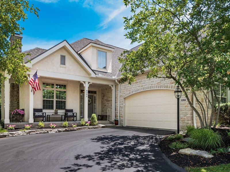 8304 Dolman Drive, Powell, OH 43065 Photo 3