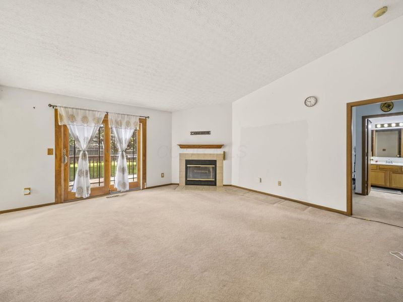 7394 Harbour Town Drive, Pickerington, OH 43147 Photo 16