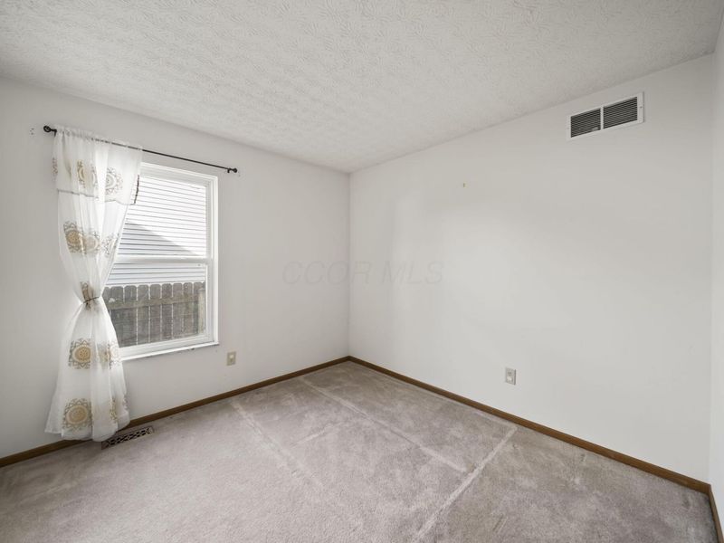 7394 Harbour Town Drive, Pickerington, OH 43147 Photo 29