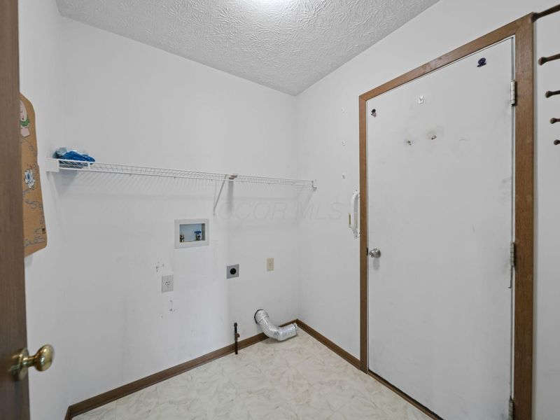 7394 Harbour Town Drive, Pickerington, OH 43147 Photo 31