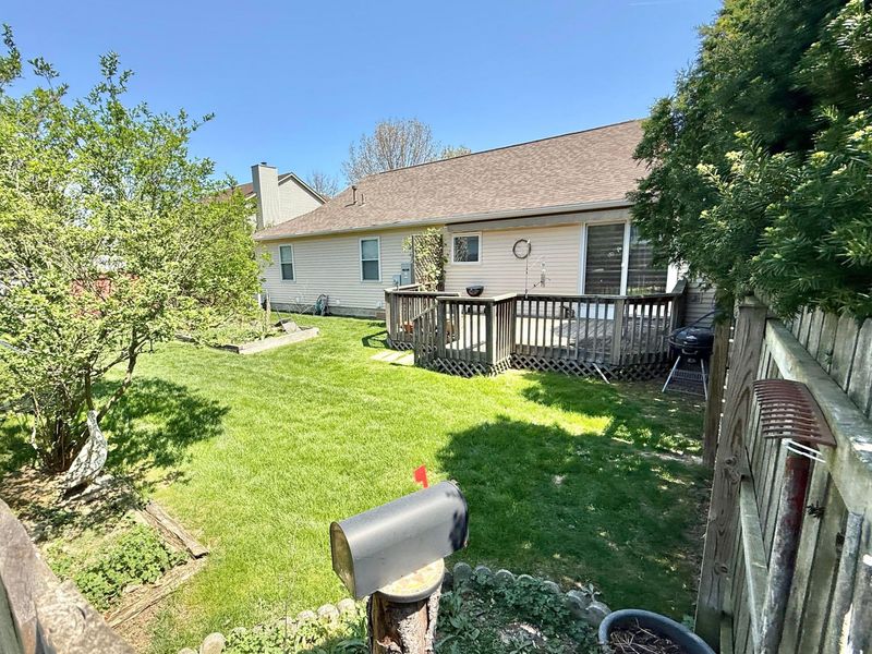 5573 Moonflower Street, Grove City, OH 43123 Photo 3