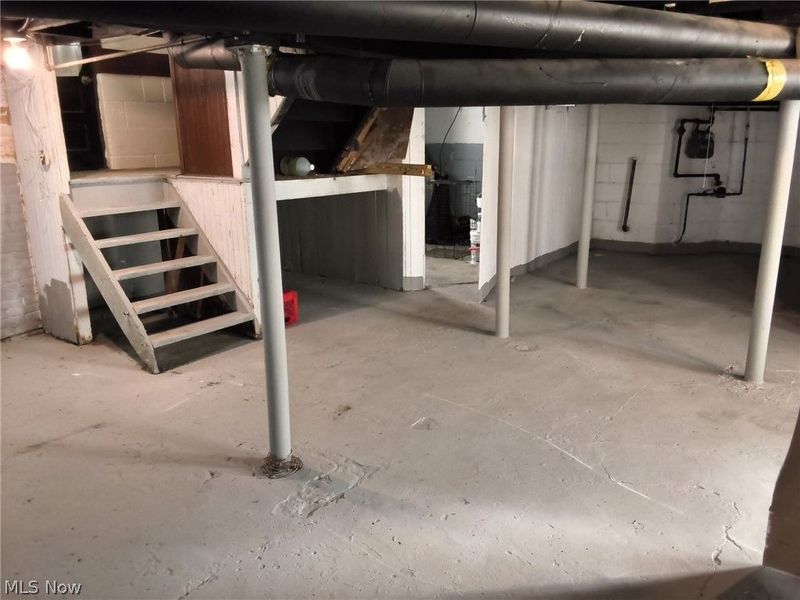 1653 Elberon Avenue, East Cleveland, OH 44112 Photo 20