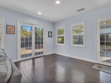 949 Browning Ln, Rocklin, CA 95765 Photo