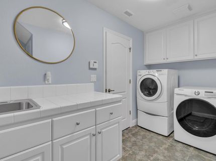 949 Browning Ln, Rocklin, CA 95765 Photo