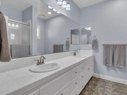 949 Browning Ln, Rocklin, CA 95765 Photo