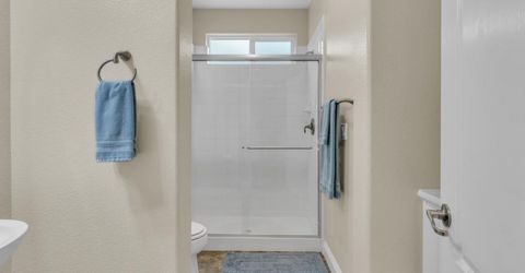 949 Browning Ln, Rocklin, CA 95765 Photo