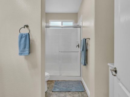 949 Browning Ln, Rocklin, CA 95765 Photo