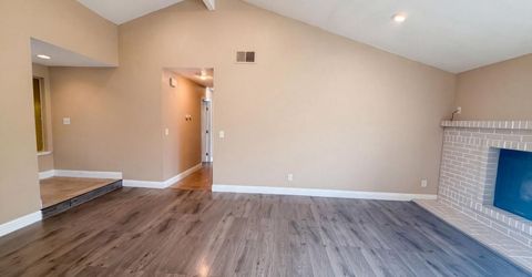 8232 Moorhaven Way, Sacramento, CA 95828 Photo