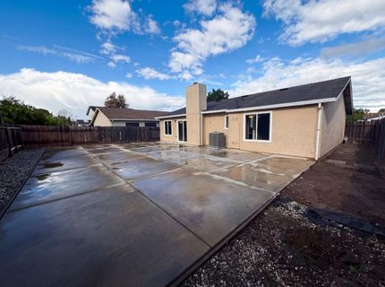 8232 Moorhaven Way, Sacramento, CA 95828 Photo