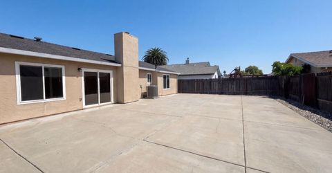 8232 Moorhaven Way, Sacramento, CA 95828 Photo