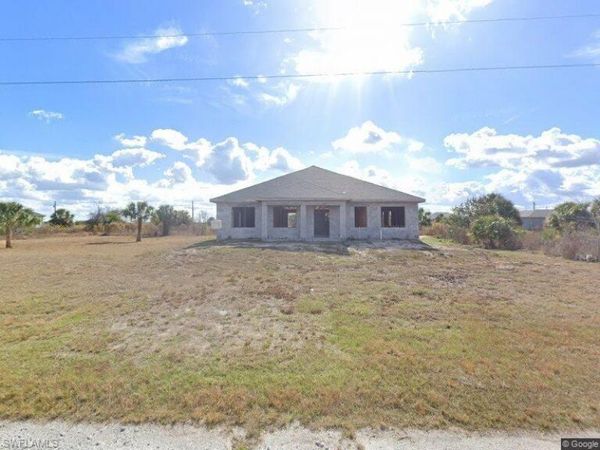 209 Nautilus AVE , LABELLE, FL 33935