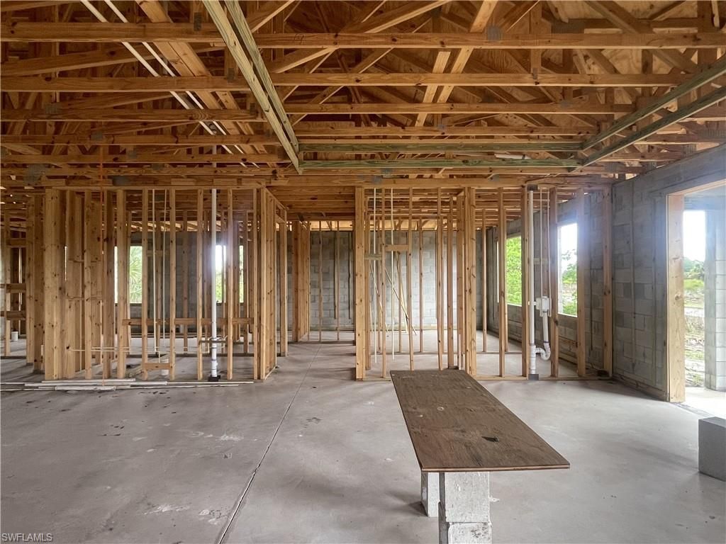 209 Nautilus Ave, Labelle, FL 33935 Photo