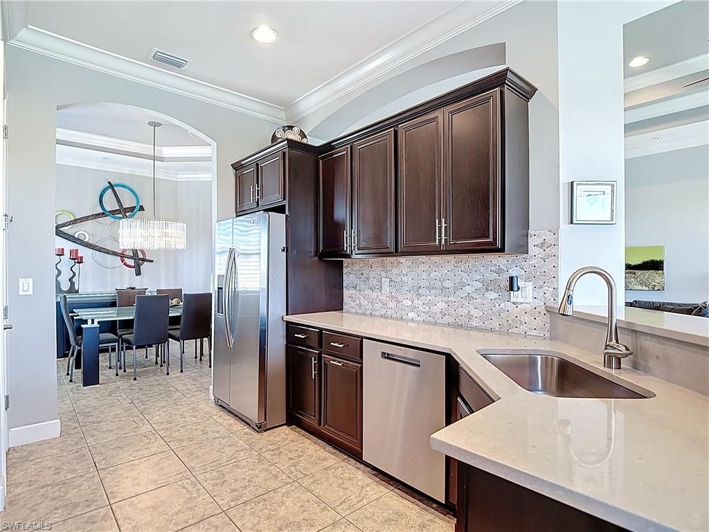 10300 Glastonbury Cir, Unit 202, Fort Myers, FL 33913 Photo