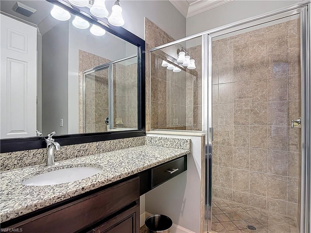 10300 Glastonbury Cir, Unit 202, Fort Myers, FL 33913 Photo