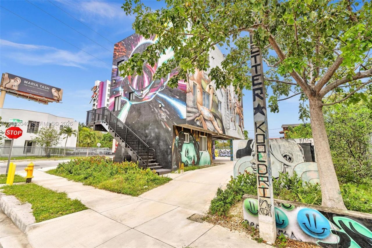 584 NW 35th St, Unit 2, Miami, FL 33127 Photo