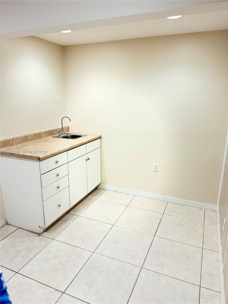 706 N 7th St , Fort Pierce, FL 34950 Photo