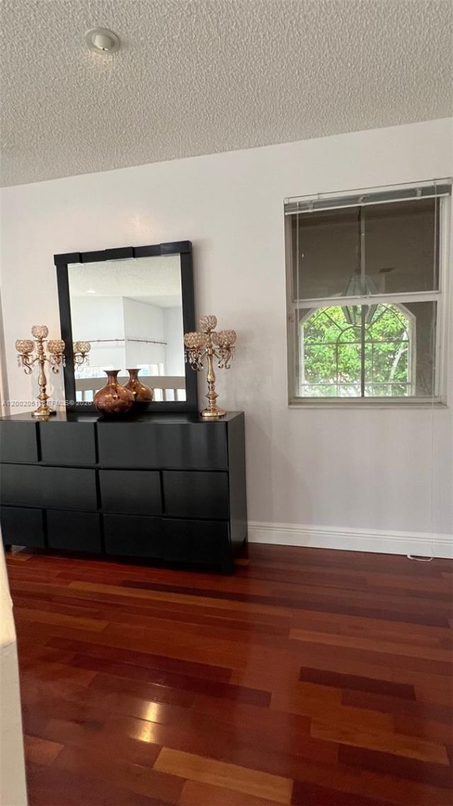 1590 Seagrape Way, Hollywood, FL 33019 Photo