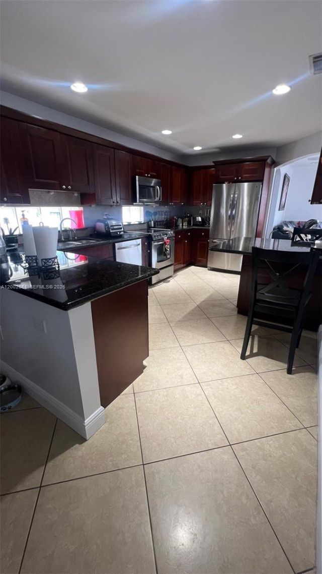 1590 Seagrape Way, Hollywood, FL 33019 Photo