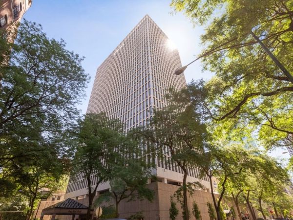 1 E Scott Street , Unit 2002, Chicago, IL 60610
