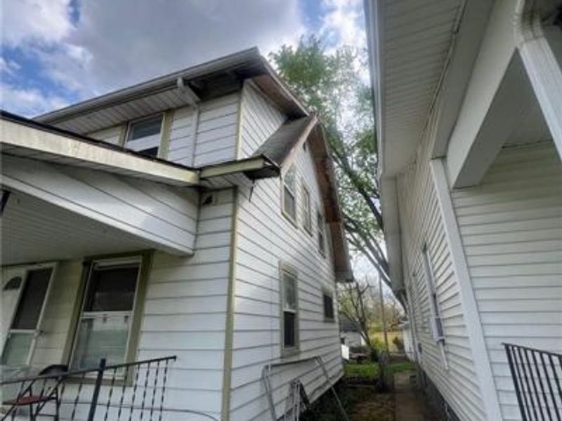 2324 Oakridge Drive, Dayton, OH 45417 Photo 2