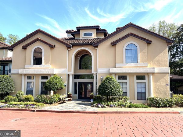 3777 Peachtree Road NE, Unit 1517, Atlanta, GA 30319