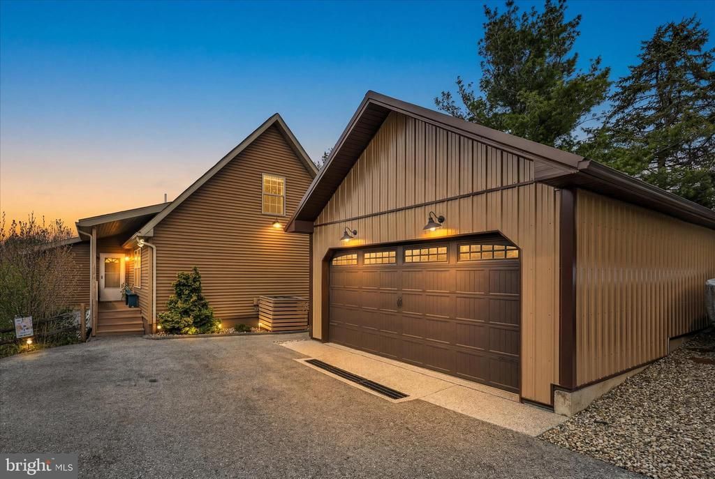 464 Wynonah Drive, Auburn, PA 17922 Main Photo